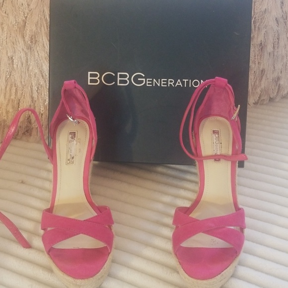 heels - Picture 2 of 2